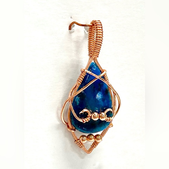 HANDMADE Apatite and Bare Copper Hand Wrapped Statement Pendant, Gift for Her - Picture 4 of 10